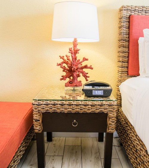 Royal Inn Beach Hutchinson Island - image 38