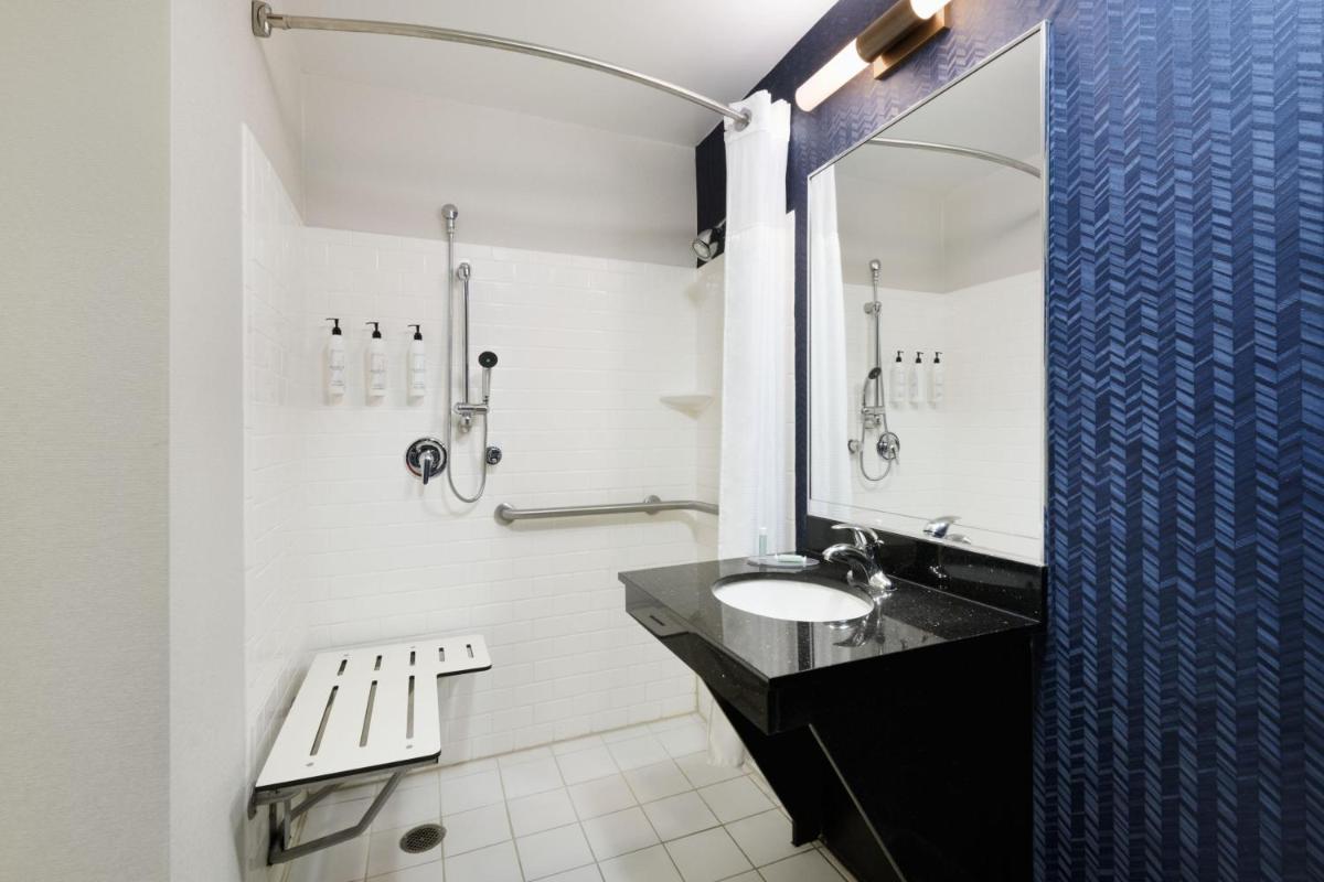 Fairfield Inn & Suites Fort Pierce / Port St Lucie - image 3