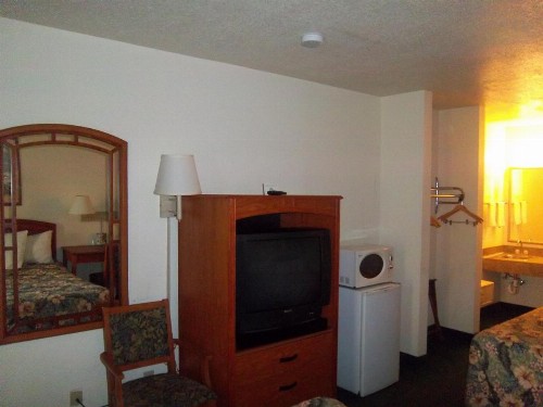 Americas Best Value Inn Florida Turnpike & I-95 - image 10