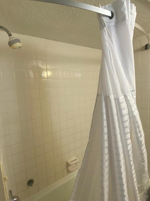 Days Inn by Wyndham Fort Pierce Midtown - image 31