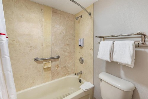Red Roof Inn Ft Pierce - image 23