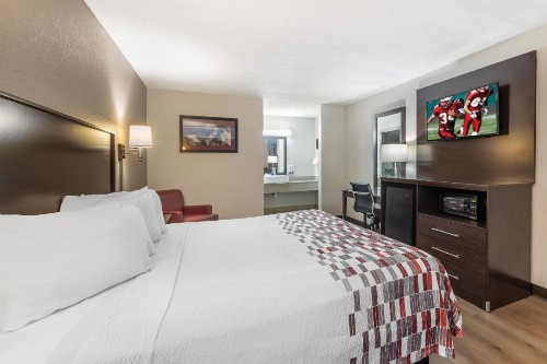 Red Roof Inn Ft Pierce - image 25