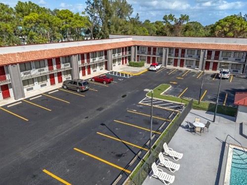 Red Roof Inn Ft Pierce - image 29