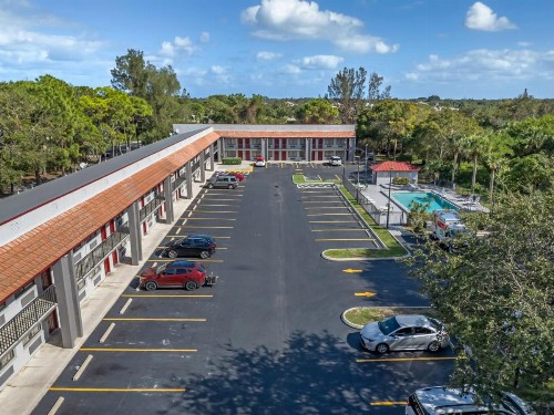 Red Roof Inn Ft Pierce - image 35
