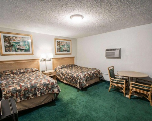 Rodeway Inn Fort Pierce US Highway 1 - image 8