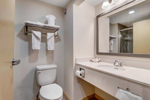 Hutchinson Island Plaza Hotel & Suites - image 22