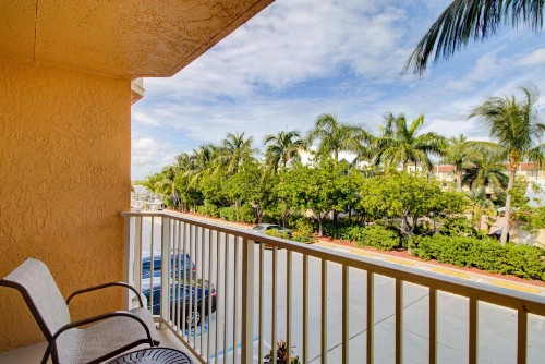 Hutchinson Island Plaza Hotel & Suites - image 27