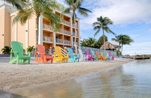 Hutchinson Island Plaza Hotel & Suites - image 41