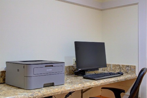 Hutchinson Island Plaza Hotel & Suites - image 43