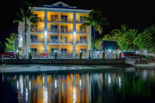 Hutchinson Island Plaza Hotel & Suites - image 48