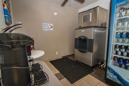 Motel 6-Ft. Pierce FL - image 12