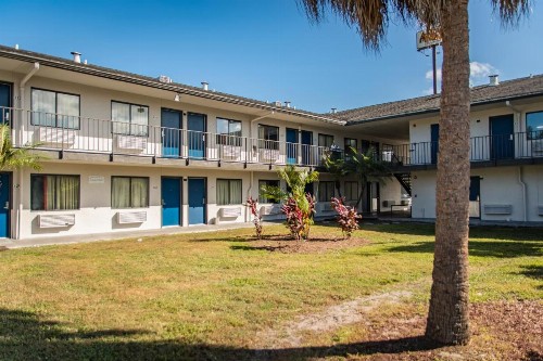 Motel 6-Ft. Pierce FL - image 34