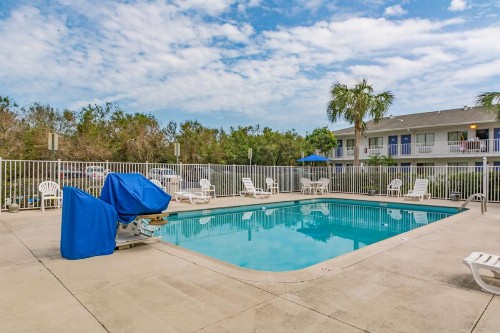 Motel 6-Ft. Pierce FL - image 5