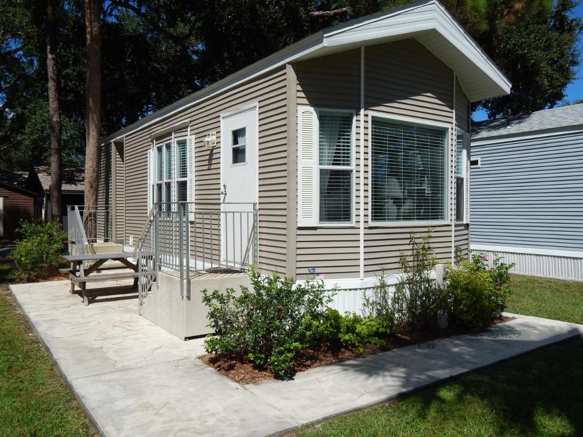 Road Runner Travel Resort - image 4