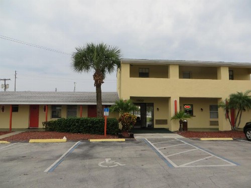 Sunset Inn- Fort Pierce FL - image 35