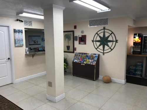 At Home Inn - Fort Pierce - image 13