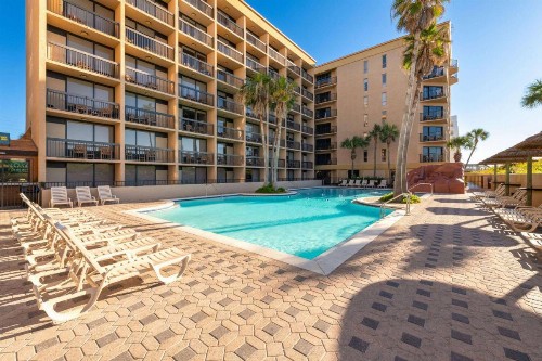 Wyndham Garden Fort Walton Beach Destin - image 18