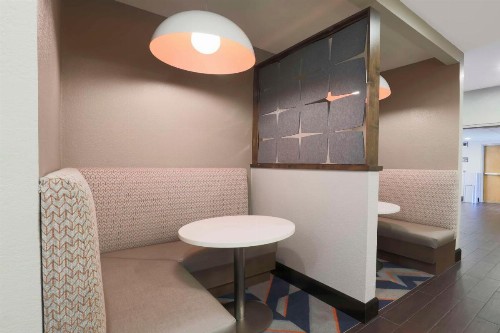 Hampton Inn Fort Walton Beach - image 20