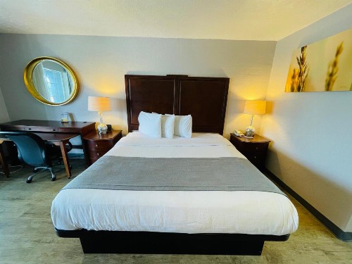 Days Inn by Wyndham Fort Walton Beach - image 10