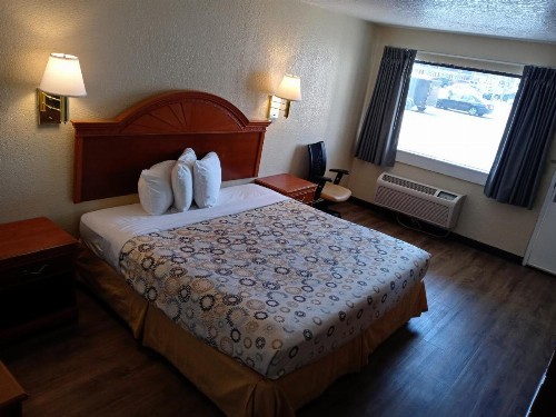 Holiday Lodge & Suites - Sunset Plaza - Fort Walton Beach - image 22