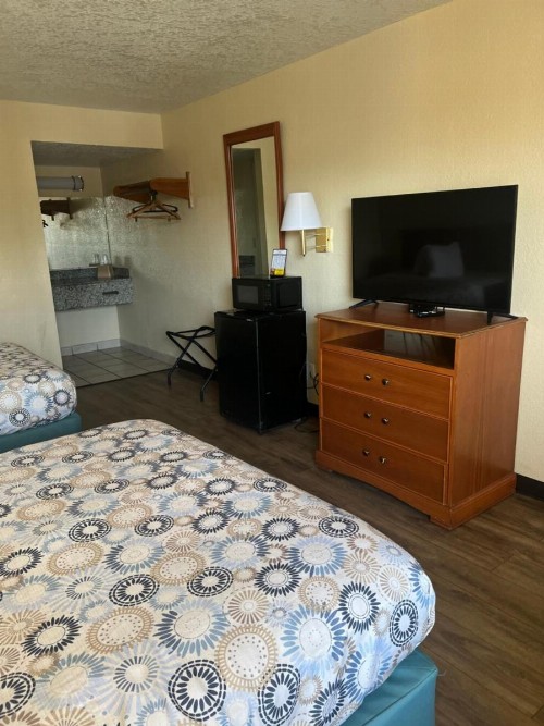 Holiday Lodge & Suites - Sunset Plaza - Fort Walton Beach - image 38
