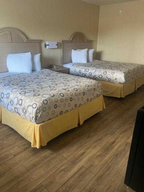 Holiday Lodge & Suites - Sunset Plaza - Fort Walton Beach - image 42