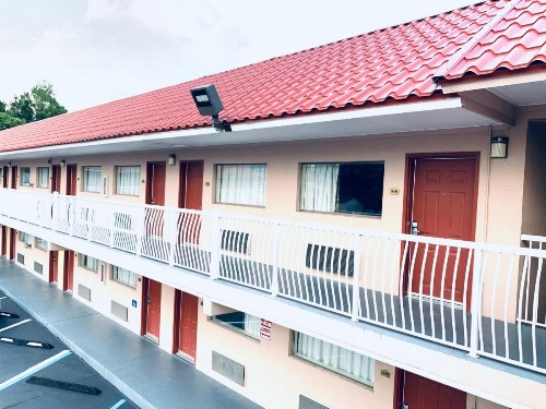Super 8 by Wyndham Ft Walton Beach - image 22