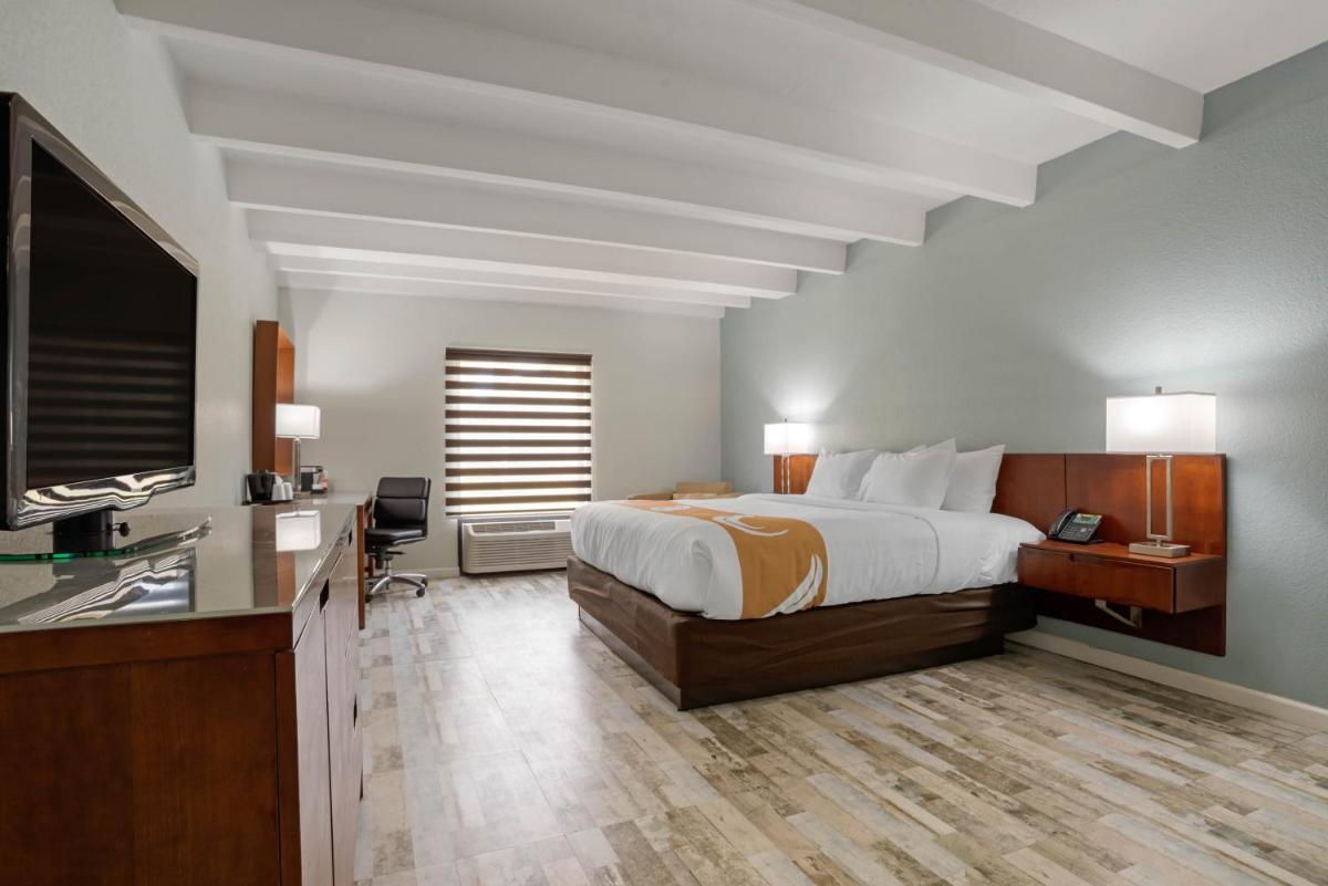 Quality Inn - image 2