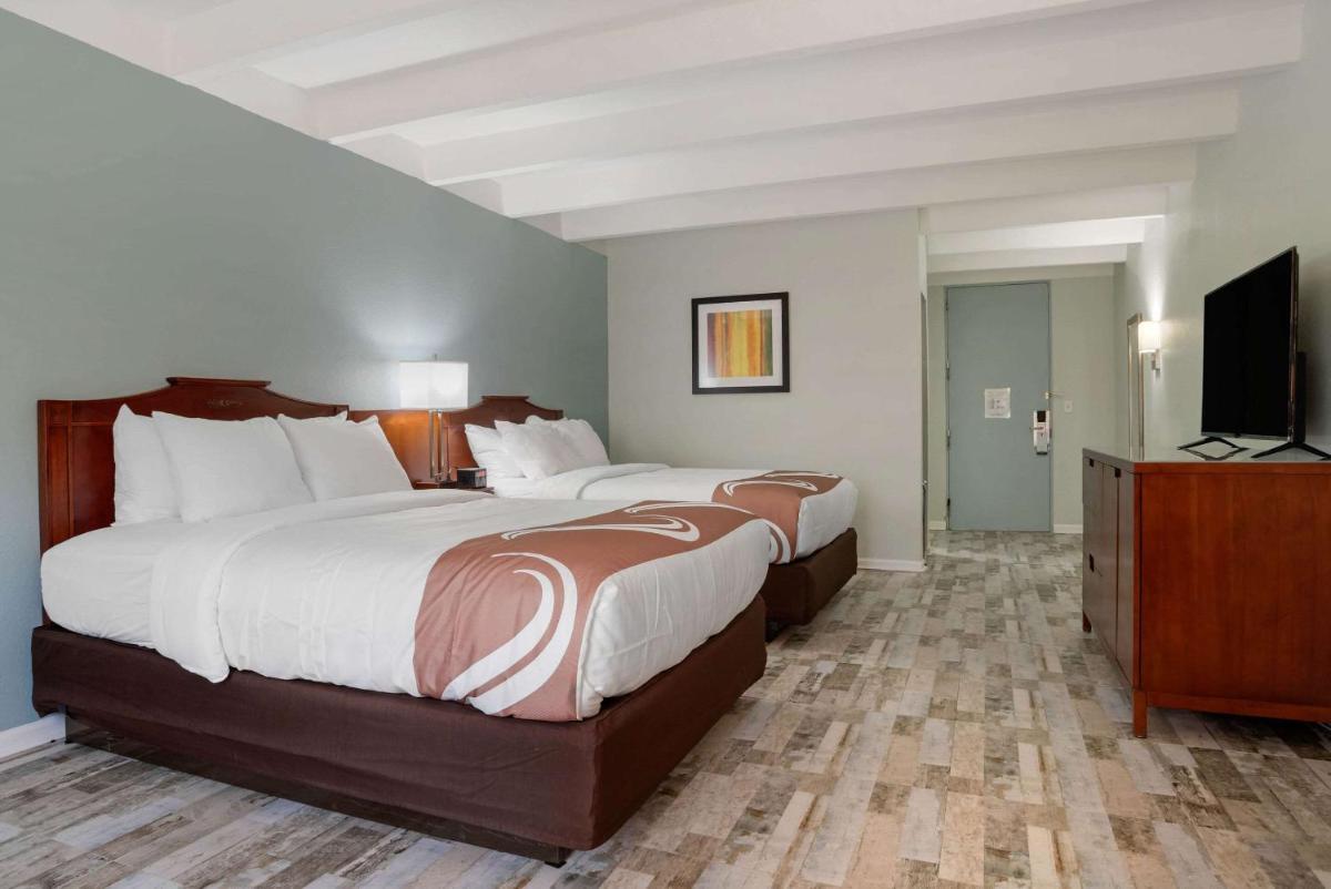 Quality Inn - image 4
