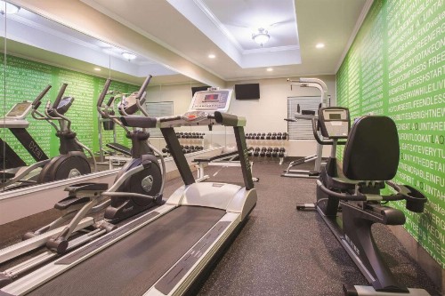 La Quinta by Wyndham Fort Walton Beach - image 9