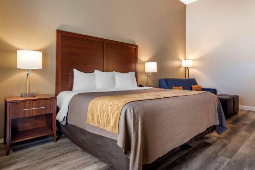 Comfort Inn & Suites Fort Walton Beach - image 21
