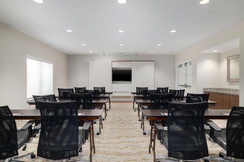 TownePlace Suites by Marriott Fort Walton Beach-Eglin AFB - image 23
