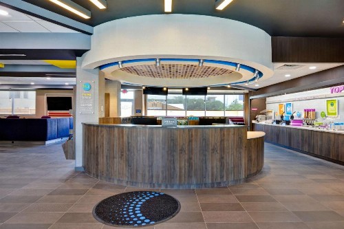 Tru By Hilton Fort Walton Beach Fl - image 11