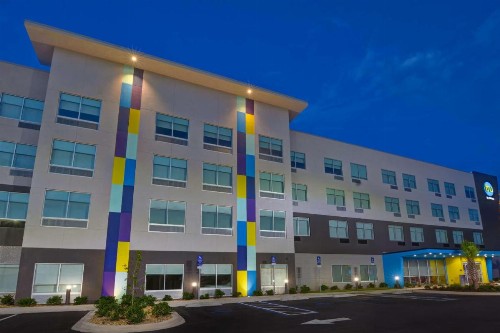 Tru By Hilton Fort Walton Beach Fl - image 4