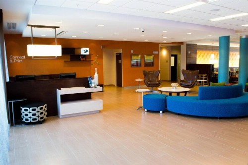 Fairfield Inn & Suites by Marriott Fort Walton Beach-West Destin - image 2