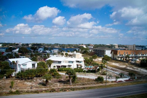 Courtyard by Marriott Fort Walton Beach-West Destin - image 20