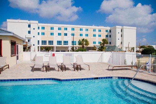 Courtyard by Marriott Fort Walton Beach-West Destin - image 5