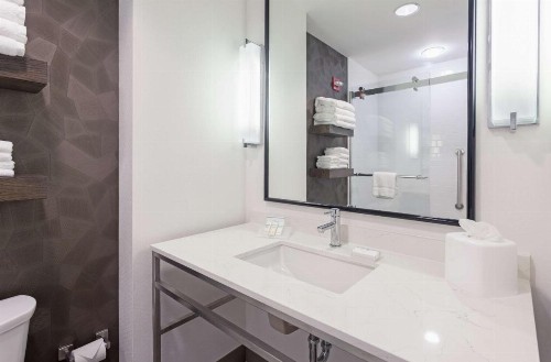 Hilton Garden Inn Ft. Walton Beach - image 38