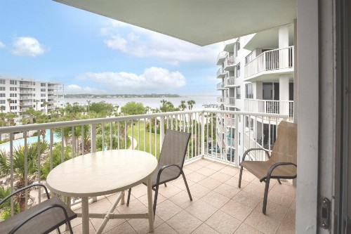 Destin West Sandpiper Bld 501 Bay side Condo - image 17