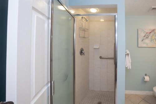 Destin West Sandpiper Bld 501 Bay side Condo - image 29