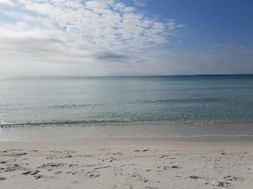 Beach Getaway Condo - image 6