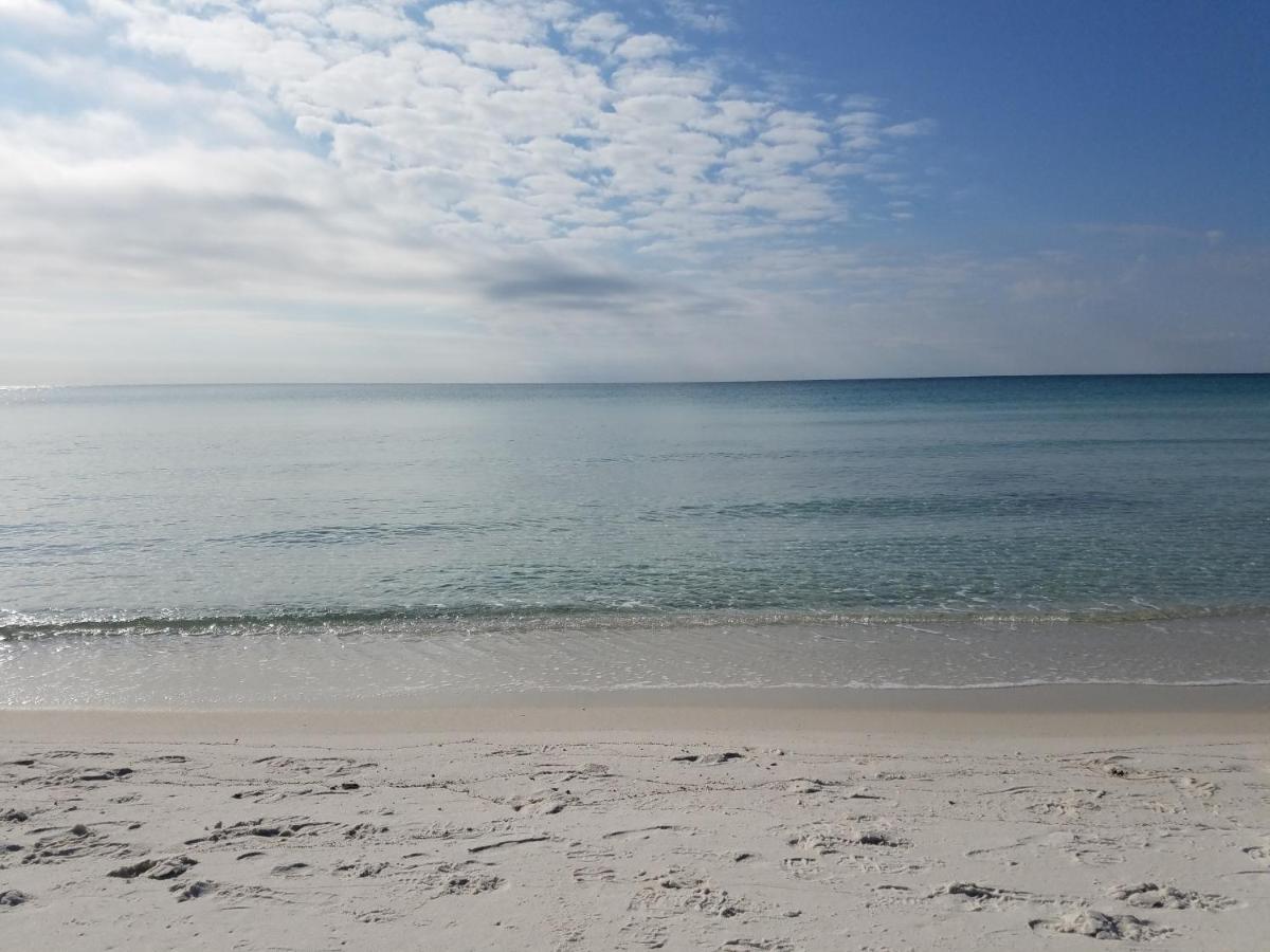 Beach Getaway Condo - image 6