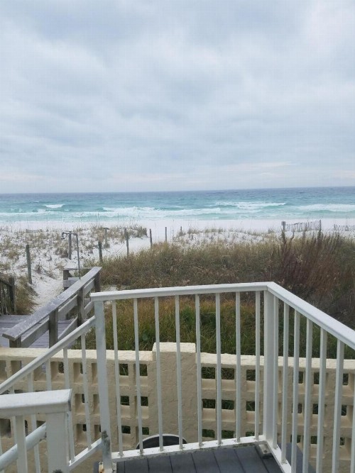 Beach Getaway Condo - image 8