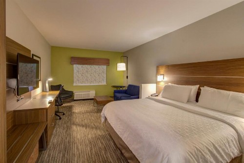 Holiday Inn Express - Fort Walton Beach Central an IHG Hotel - image 25