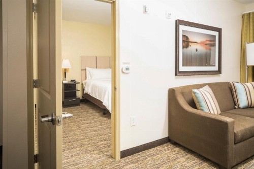 Candlewood Suites - Ft Walton Bch - Hurlburt Area an IHG Hotel - image 9