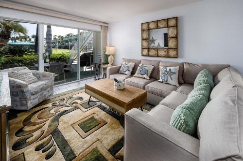 Seaspray Condos 100A