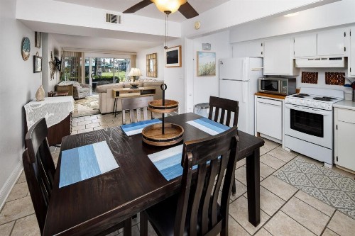 Seaspray Condos 100A - image 26