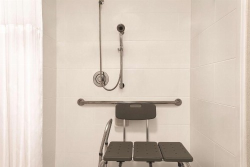 Hilton Garden Inn Fort Wayne - image 26
