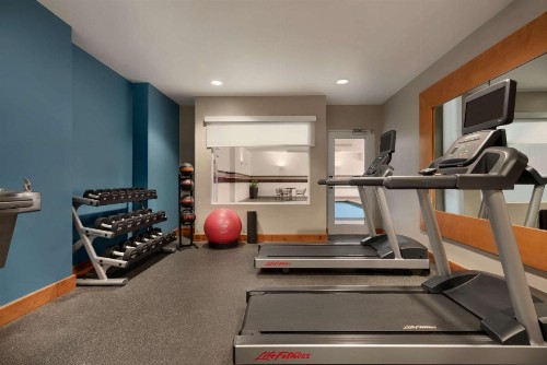 Hilton Garden Inn Fort Wayne - image 5
