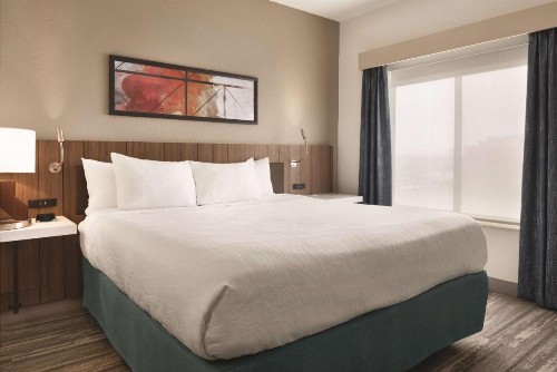 Hilton Garden Inn Fort Wayne - image 9